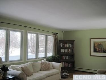 167 Yantz Rd, Red Hook, NY 12571 - photo 2