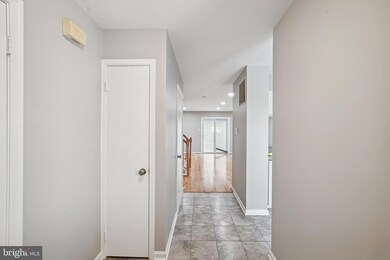 11509 Apperson Way, Germantown, MD 20876 - photo 2