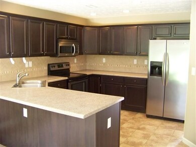 Note the Stainless Steel Appliances