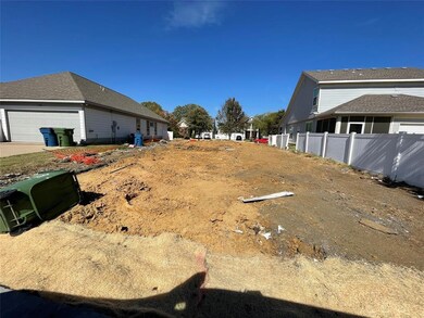 1306 Oakcrest Dr, Providence Village, TX 76227 - photo 2