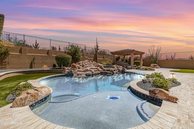 Pebbletec pool/view fence