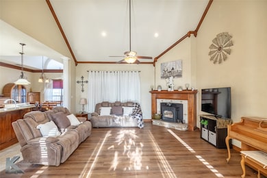 266 Peach Blossom Dr, Abilene, TX 79602 - photo 6