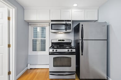 528 E 3rd St unit 2, Boston, MA 02127 - photo 6