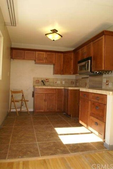 UPGRADED KITCHEN