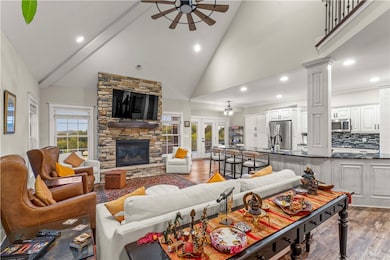 Great Room  313 Juniper Way