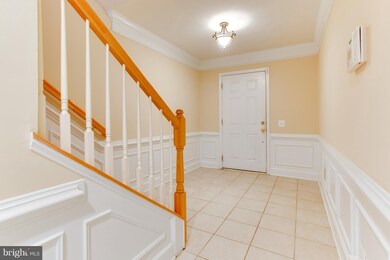 2446 Terra Cotta Cir, Herndon, VA 20171 - photo 4