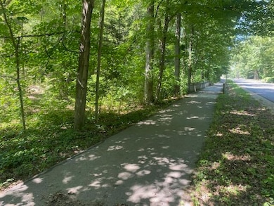 14940 Kelly St, Spring Lake, MI 49456 - photo 2