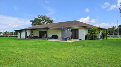 5301 SW 178th Ave, Southwest Ranches, FL 33331 - photo 5