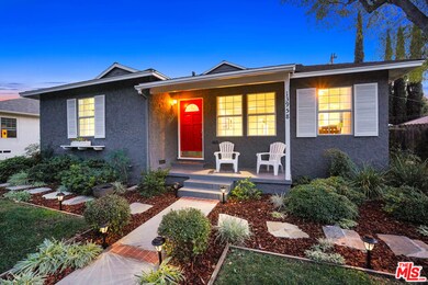 13958 La Maida St, Sherman Oaks, CA 91423 - photo 4