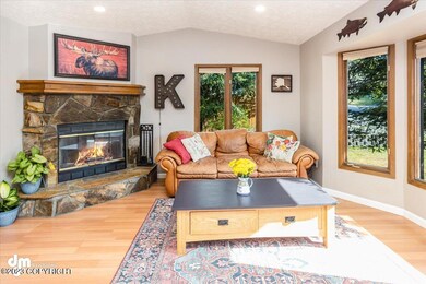 07-Living Room_IMG_7589