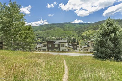 2379 Chamonix Ln-007