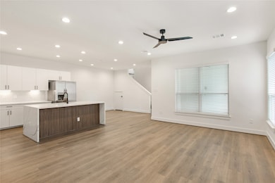 2761 Sunny Briar Dr, Katy, TX 77493 - photo 2