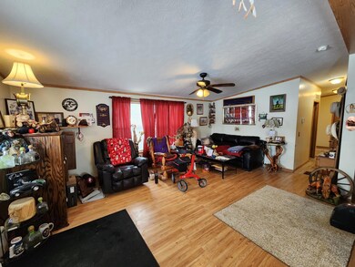 304 Huntsinger Ave, Park Rapids, MN 56470 - photo 2