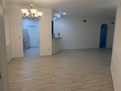 3001 Laurel Park Ln unit 102, Kissimmee, FL 34741 - photo 2