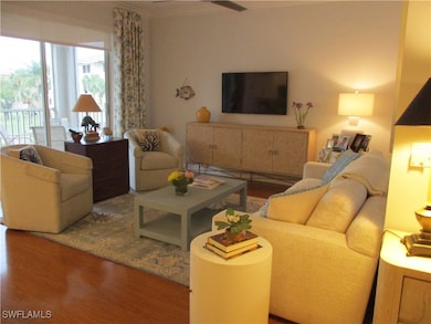 7525 Stoneybrook Dr unit 937, Naples, FL 34112 - photo 4