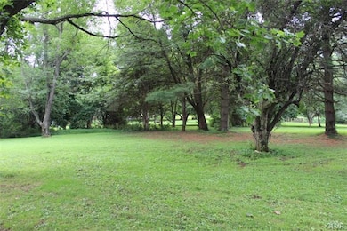 5416 Schultz Bridge Rd, Zionsville, PA 18092 - photo 7