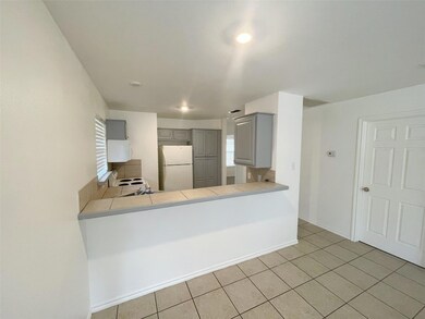 1015 Rice St unit 101, Denison, TX 75020 - photo 4