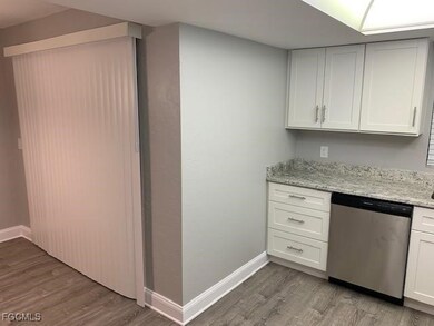 13240 White Marsh Ln unit 9, Fort Myers, FL 33912 - photo 5