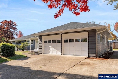 4357 41st Ave NE, Salem, OR 97305 - photo 3