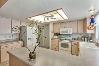 Open Kitchen