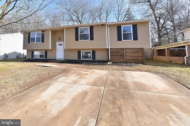 534 Fuselage Ave, Essex, MD 21221 - photo 2