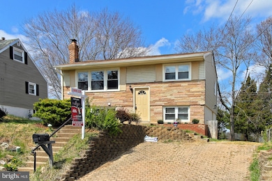 107 Runyon Ct, Manassas Park, VA 20111 - photo 3