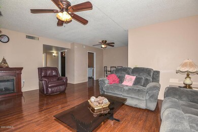 Living Room-Dining Room