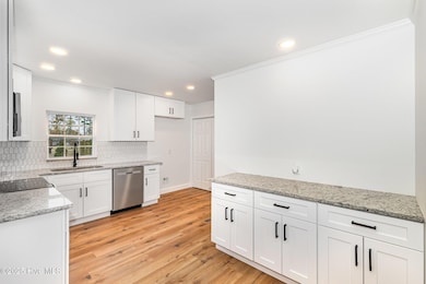 200 S Douglas St, Goldsboro, NC 27534 - photo 5