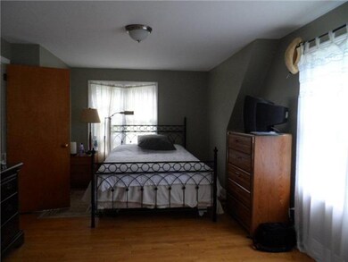 Master Bedroom Master Bedroom