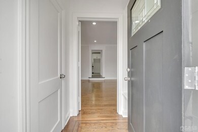 111 Lincoln Ave, Carteret, NJ 07008 - photo 4