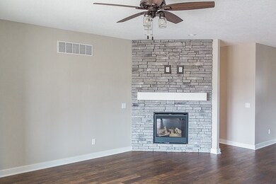 2916 E 250 N, Bluffton, IN 46714 - photo 4