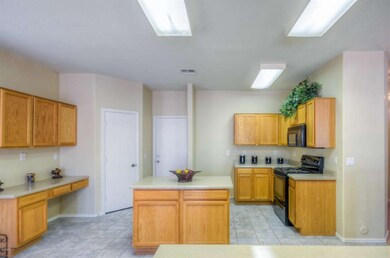 Kitchen (2)