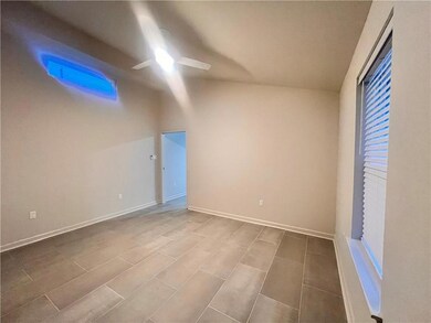 14 x 12 bedrooom