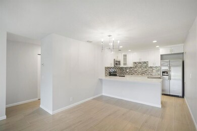 1892 Palmland Dr-print-014-6-Kitchen-400