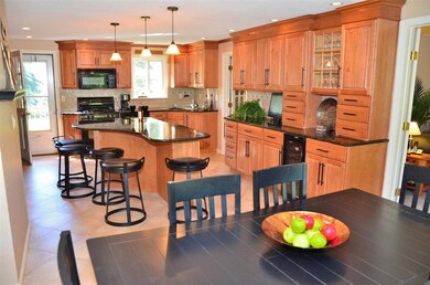 42 Tirrell Rd, Bedford, NH 03110 - photo 3