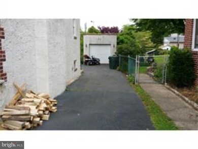 126 Holme Ave, Elkins Park, PA 19027 - photo 4