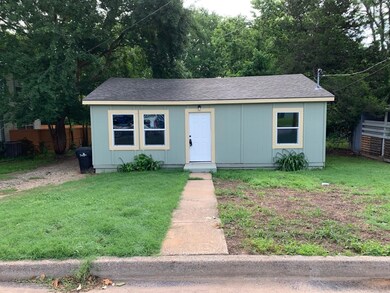 1612 Lyndana Ave, Denison, TX 75021 - photo 2