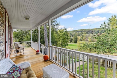 1420 Hollow Rd, Chester Springs, PA 19425 - photo 4