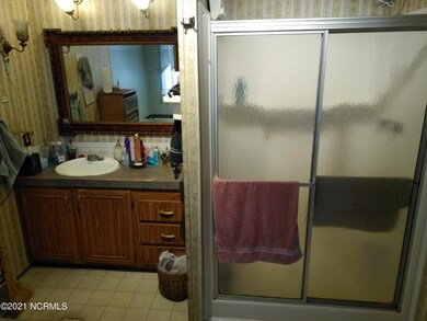 5724 Temperance Hall Rd, Elm City, NC 27822 - photo 5