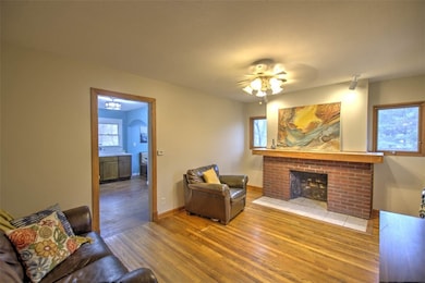 561 N Glendale Ave, Decatur, IL 62521 - photo 5