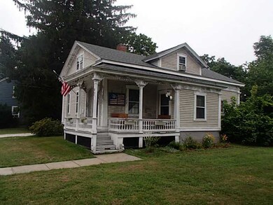 97 Child St, Warren, RI 02885 - photo 4