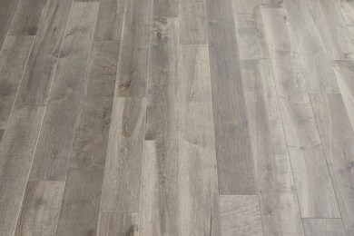 REAL Hardwood Floors * Not Too Dark and Not Too Li