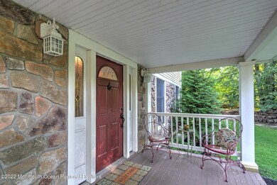 05-FRONT PORCH