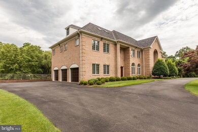 914 Helga Place, McLean, VA 22102 - photo 3