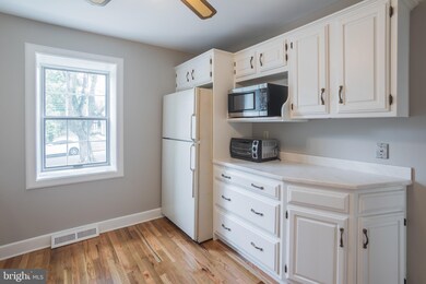 15 Pleasant Ave, Chalfont, PA 18914 - photo 4