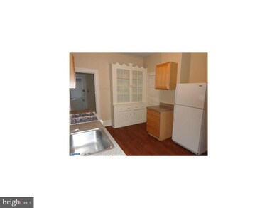 135 Walnut St unit 1ST FL, Jenkintown, PA 19046 - photo 3