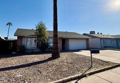 7211 W. Claremont St