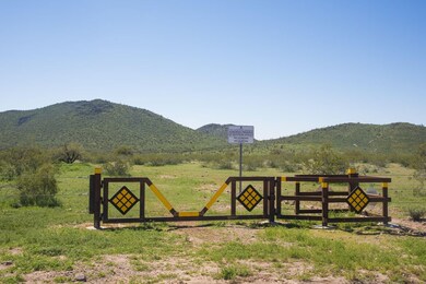 Nearby Trailhead