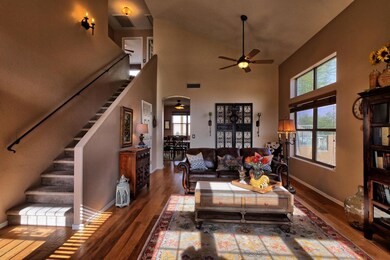 03 - Spacious Family Room with Hardwood