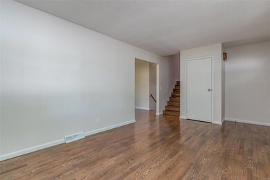 301 Walter St, Farmington, MO 63640 - photo 5